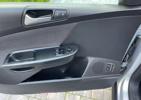 Volkswagen Passat cena 17900 przebieg: 230000, rok produkcji 2008 z Bartoszyce małe 704